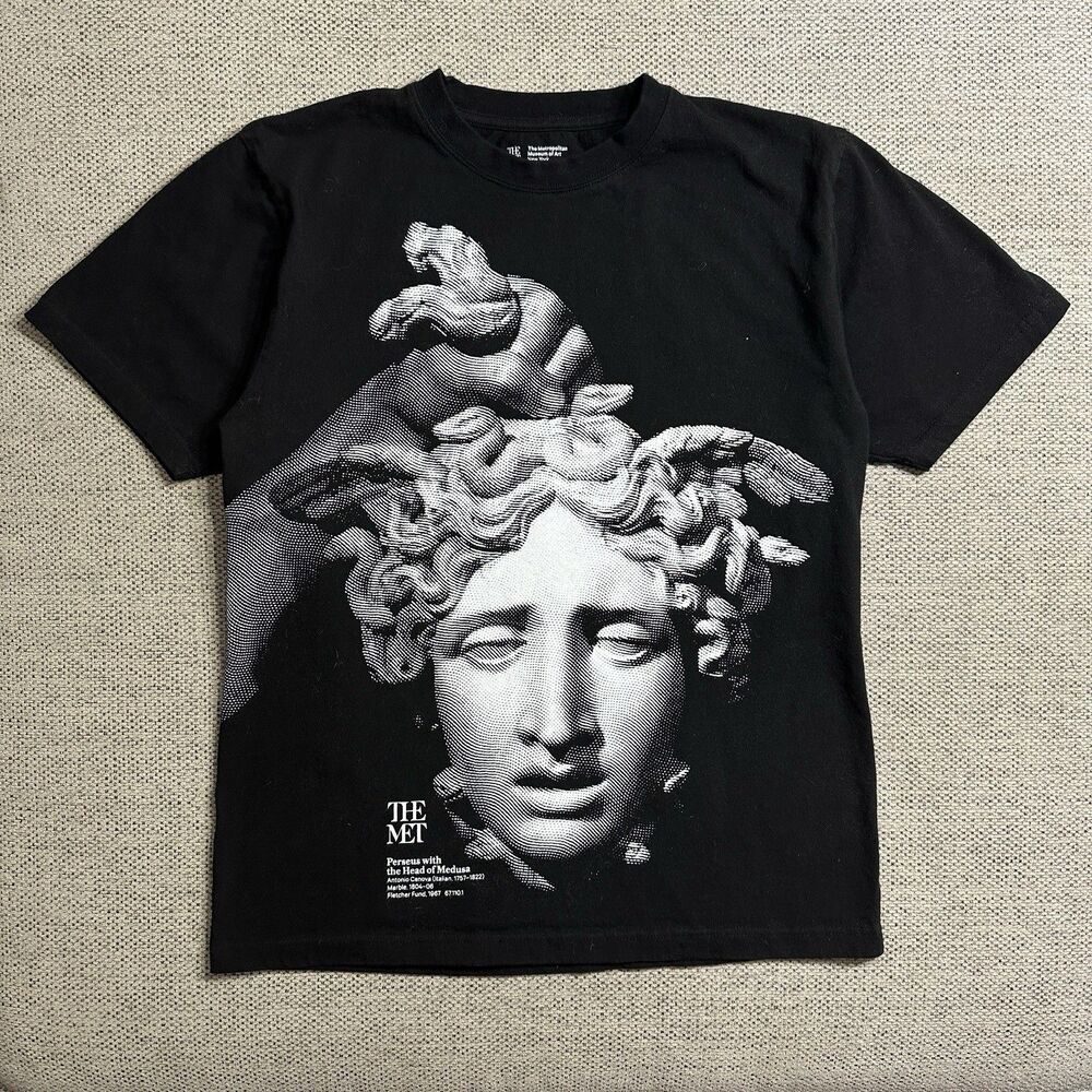 The Met Museum Art Graphic Tee Shirt Mens Size L Large Black Cotton Medusa Head